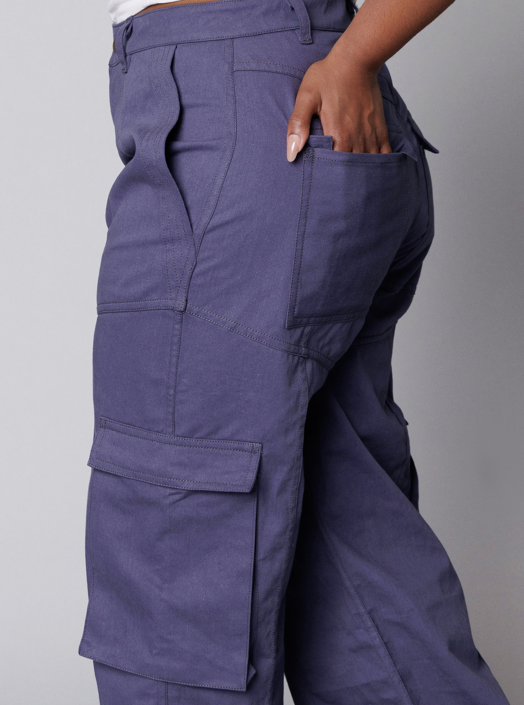 NIA CARGO PANT IN NAVY